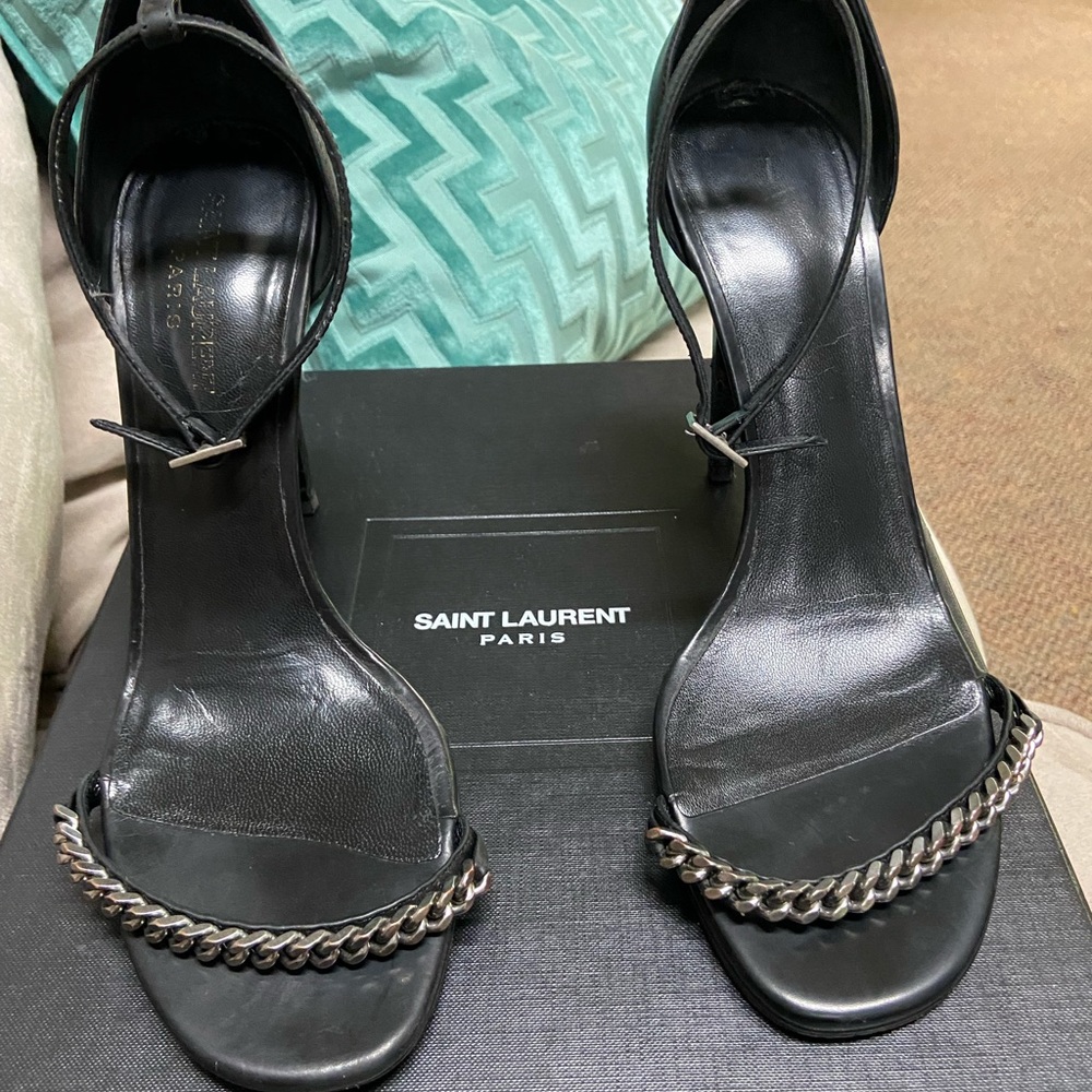 Saint Laurent Jane Sandal With Chain Strap Gem